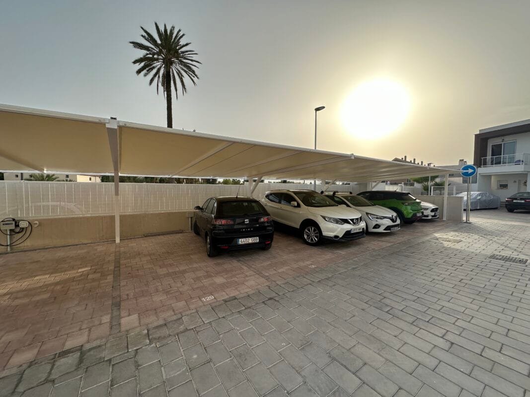 sOMBRAJE PARA COCHES-PARKING COCHES