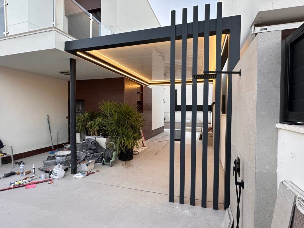 Pérgola bioclimática premium Alicante