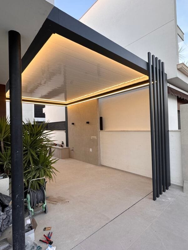 Pérgola bioclimática premium Alicante