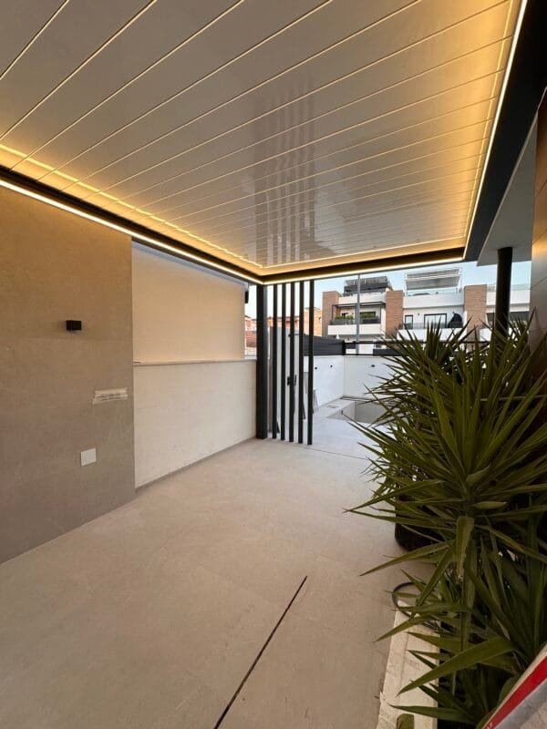 Pérgola bioclimática premium Alicante