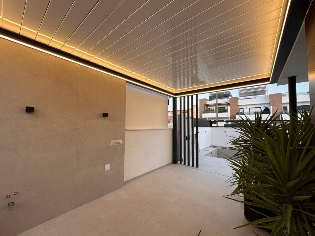 Pérgola bioclimática premium Alicante