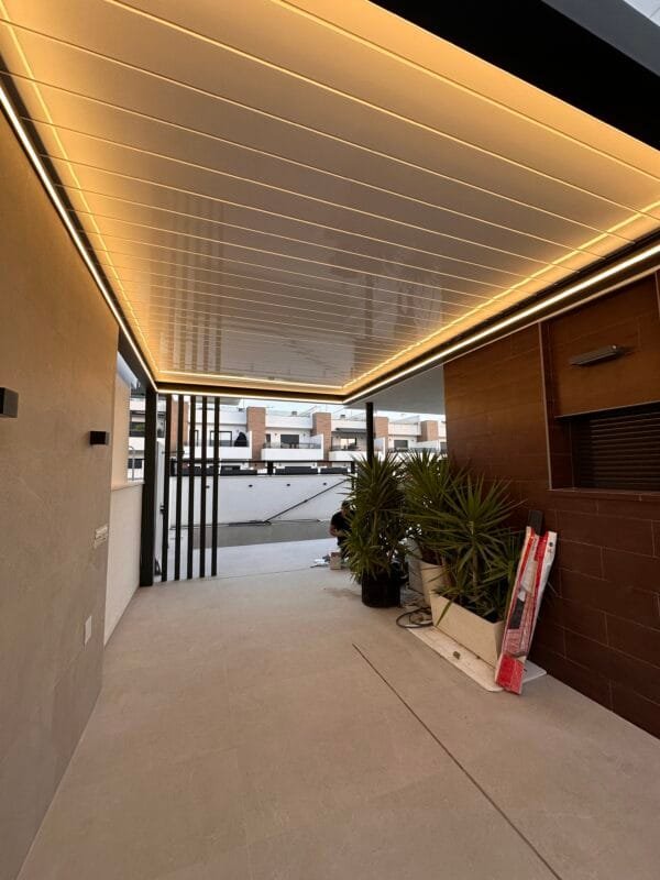 Pérgola bioclimática premium Alicante