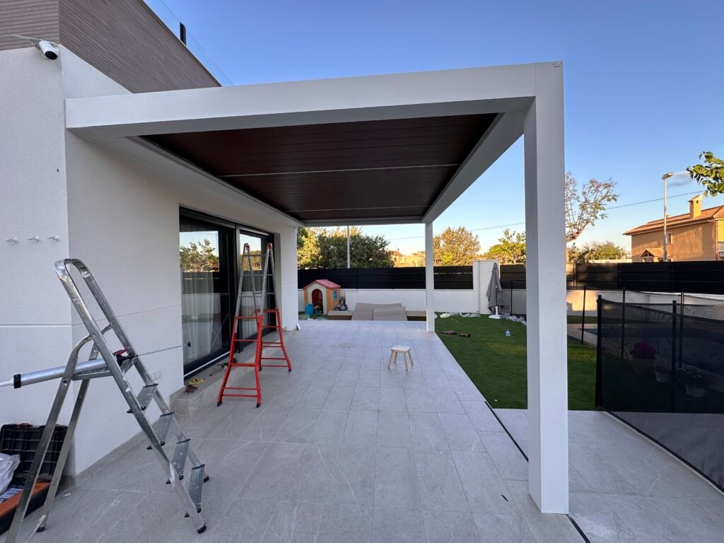 Pergola bioclimatica en muchamiel- Alicante (31)