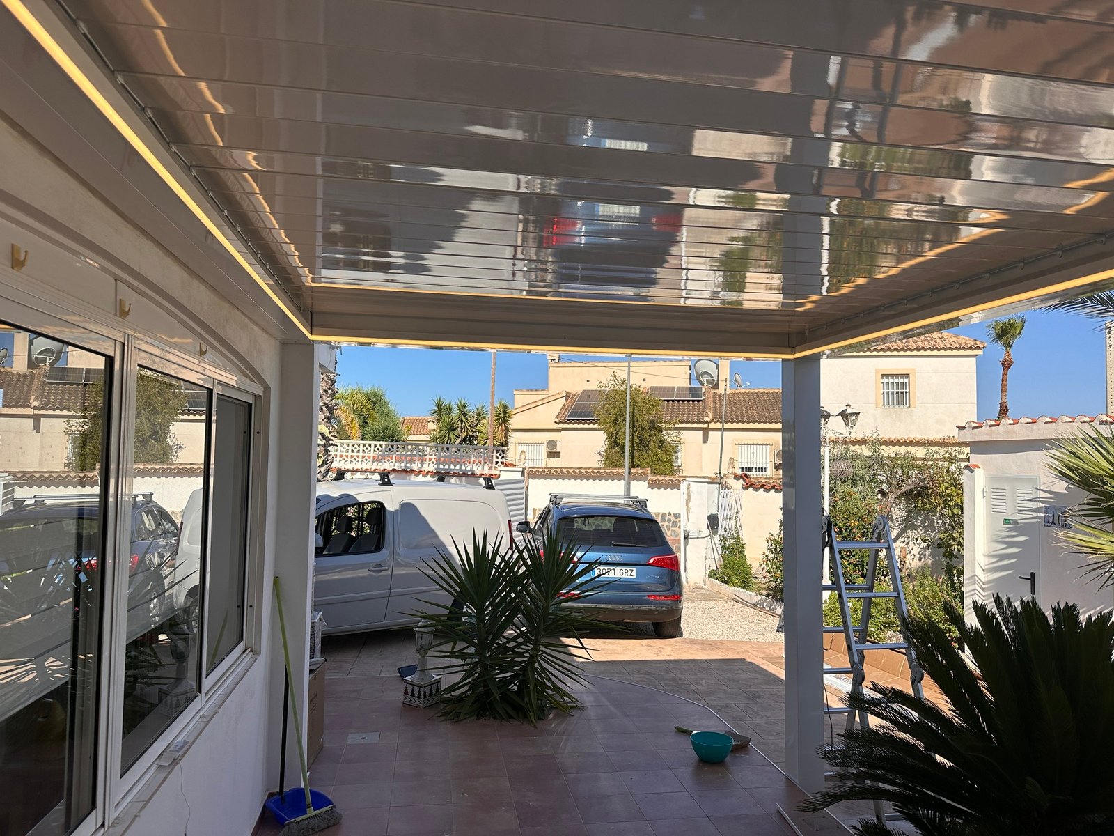 Pérgolas bioclimáticas en Alicante: cómo ganar confort en tu terraza - imagen 4